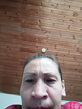 Layla Zaid online show from May 2026 01:19:01 PM