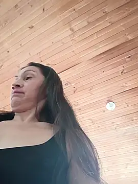 Layla Zaid online show from June 2026 02:08:02 PM