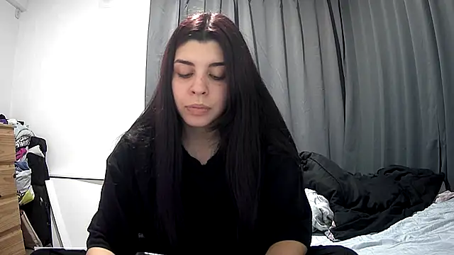 Snapshot of violetazein7 chatting on May 2026 11:10:02 PM violetazein7 online show from May 2026 11:10:02 PM