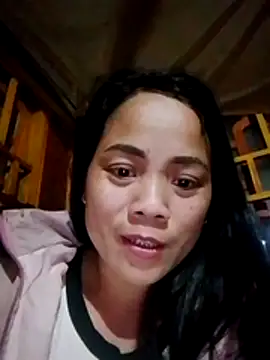 Snapshot of molly-xx chatting on February 2026 10:33:01 AM molly-xx online show from February 2026 10:33:01 AM