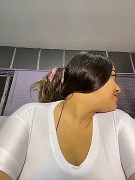 MollyBigBoobss online show from February 2026 12:27:02 AM