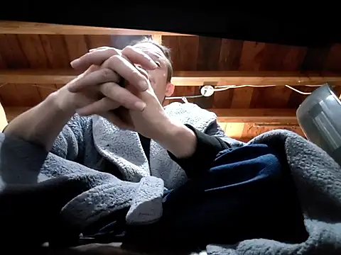 Snapshot of ShadowLove85 chatting on February 2026 12:51:02 AM ShadowLove85 online show from February 2026 12:51:02 AM