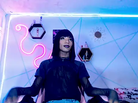 Snapshot of Violeta_R_ chatting on February 2026 07:43:02 PM Violeta R online show from February 2026 07:43:02 PM