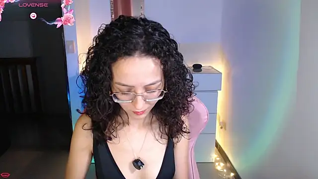 Alexia--27 online show from February 2026 02:02:02 AM