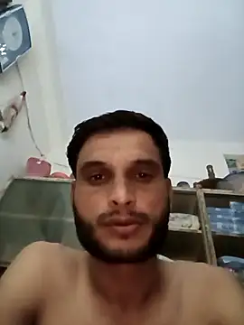 Beinghorny83 online show from March 2026 06:47:01 PM