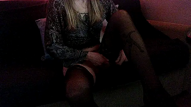 Sexwestworld online show from March 2026 04:56:02 PM