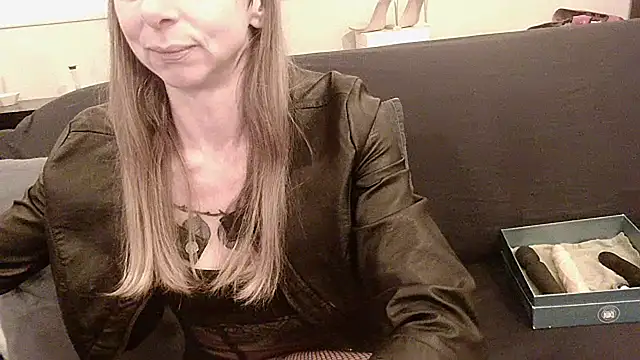 Sexwestworld online show from April 2026 08:01:02 PM