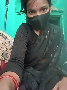 Snapshot of Desi_Couple_P chatting on May 2026 12:50:01 AM Desi Couple P online show from May 2026 12:50:01 AM