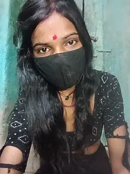 Snapshot of Desi_Couple_P chatting on May 2026 12:06:01 AM Desi Couple P online show from May 2026 12:06:01 AM