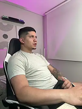  robertobaggioo online show from March 2026 12:55:01 PM