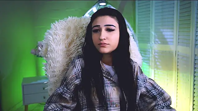 TerezaRobinson online show from February 2026 01:07:02 PM