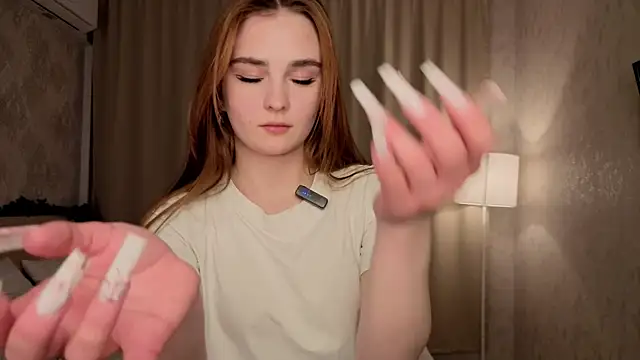 TessieFigge online show from February 2026 07:03:02 PM