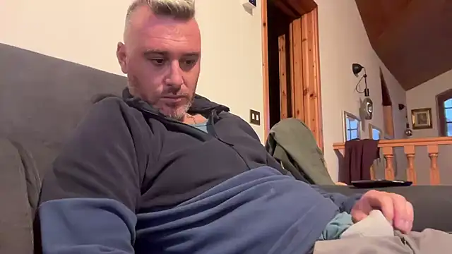 Snapshot of marcovik1 chatting on February 2026 05:11:01 PM marcovik1 online show from February 2026 05:11:01 PM