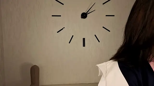 BeatrisRosel online show from March 2026 06:13:02 PM