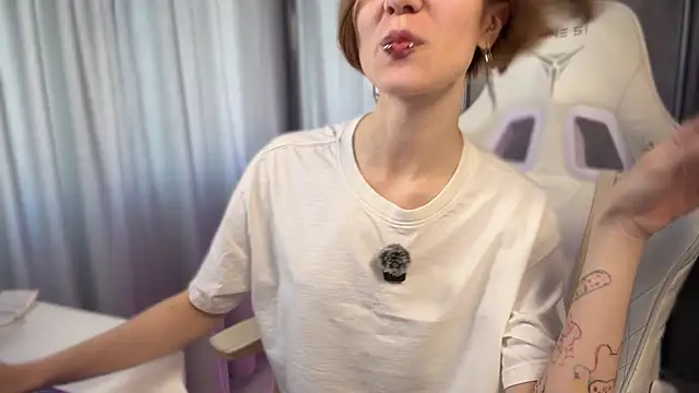 Snapshot of MyBabyLana chatting on March 2026 08:32:02 AM MyBabyLana online show from March 2026 08:32:02 AM