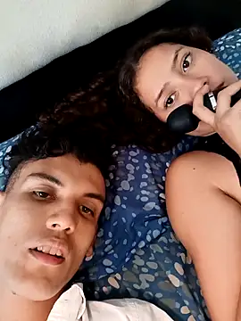 blakeandallisa online show from February 2026 07:01:02 PM