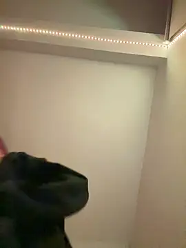 Snapshot of Milli-Kiss chatting on February 2026 06:07:01 PM Milli-Kiss online show from February 2026 06:07:01 PM