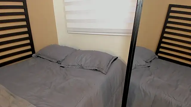 Snapshot of Tamia_25 chatting on March 2026 12:56:01 PM Tamia 25 online show from March 2026 12:56:01 PM