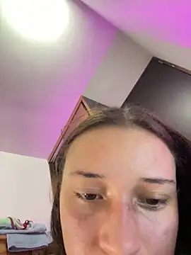 candy deluxe online show from May 2026 11:56:01 PM