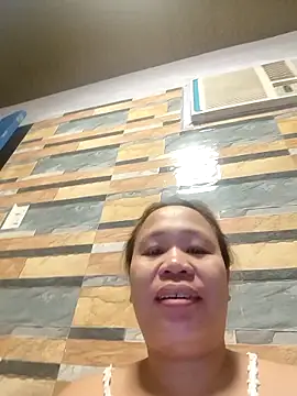 squirtshantal online show from March 2026 12:56:02 PM