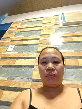 squirtshantal online show from April 2026 09:31:01 AM