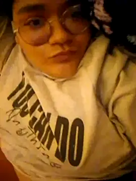 Snapshot of DarkReed chatting on February 2026 06:38:01 PM DarkReed online show from February 2026 06:38:01 PM