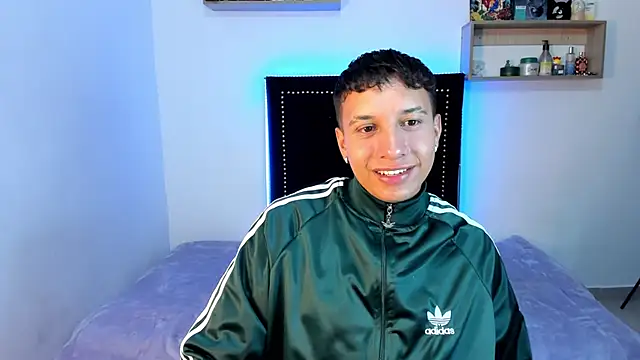 Snapshot of Jhony_rayder chatting on February 2026 01:35:02 AM Jhony rayder online show from February 2026 01:35:02 AM