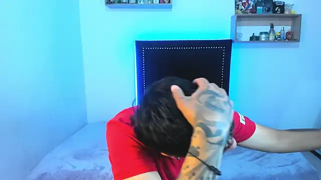 Snapshot of Jhony_rayder chatting on February 2026 01:28:01 AM Jhony rayder online show from February 2026 01:28:01 AM