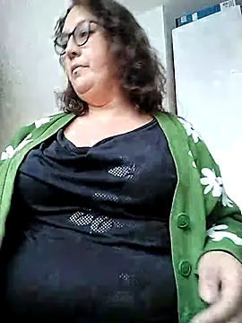  Saraqueen online show from February 2026 03:52:02 PM