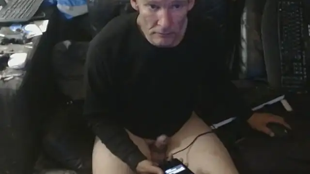 BISLETJE1980 online show from April 2026 09:05:01 PM