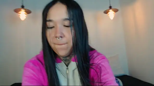 Snapshot of alien_eyes09 chatting on February 2026 02:29:01 AM alien eyes09 online show from February 2026 02:29:01 AM