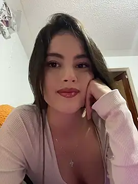 Sttrawberry online show from April 2026 09:23:01 PM