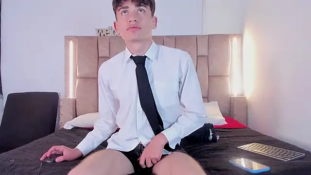 Noir Sebas online show from March 2026 03:56:01 AM