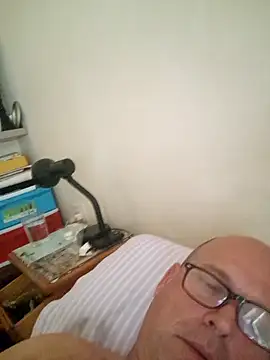 Ulisesss69 online show from February 2026 04:16:01 PM