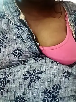 tamilkaviya431 online show from March 2026 02:19:02 AM