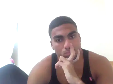 Snapshot of paulobonaventuree chatting on February 2026 05:22:02 PM paulobonaventuree online show from February 2026 05:22:02 PM