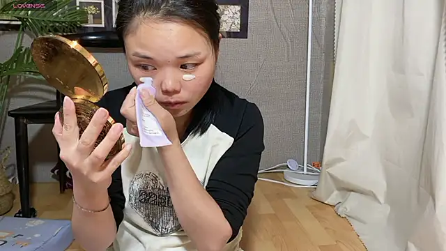 Snapshot of xiaosu22 chatting on April 2026 05:08:02 AM xiaosu22 online show from April 2026 05:08:02 AM