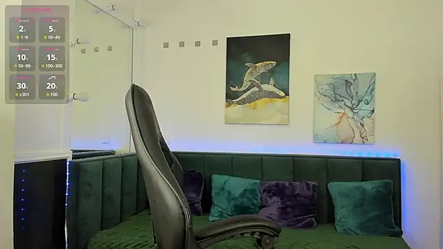 Snapshot of me1issa_sss chatting on February 2026 11:57:02 PM me1issa sss online show from February 2026 11:57:02 PM