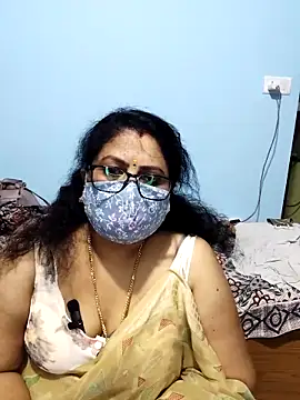 Snapshot of Kannadasexywifes chatting on April 2026 06:10:01 PM Kannadasexywifes online show from April 2026 06:10:01 PM