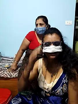 Snapshot of Kannadasexywifes chatting on April 2026 12:29:02 PM Kannadasexywifes online show from April 2026 12:29:02 PM