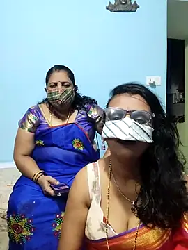 Snapshot of Kannadasexywifes chatting on April 2026 05:52:01 PM Kannadasexywifes online show from April 2026 05:52:01 PM