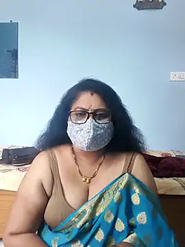 Snapshot of Kannadasexywifes chatting on May 2026 05:37:01 AM Kannadasexywifes online show from May 2026 05:37:01 AM