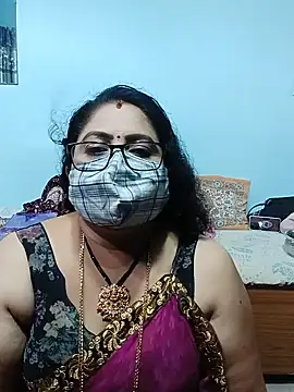 Snapshot of Kannadasexywifes chatting on May 2026 05:36:02 AM Kannadasexywifes online show from May 2026 05:36:02 AM