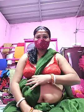 Snapshot of Kiya_6543 chatting on February 2026 05:46:02 PM Kiya 6543 online show from February 2026 05:46:02 PM