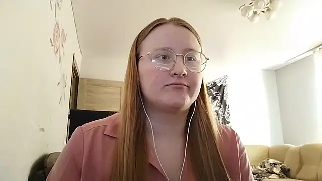 AnikaLipps online show from March 2026 11:46:01 AM