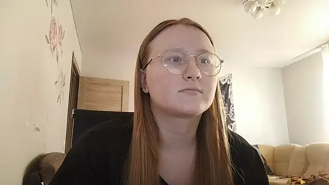 AnikaLipps online show from April 2026 12:41:01 PM
