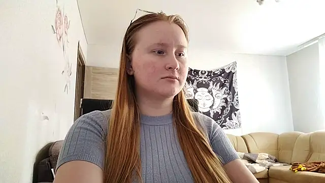 AnikaLipps online show from April 2026 04:26:01 PM