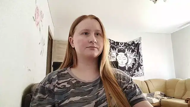 AnikaLipps online show from April 2026 02:44:02 PM