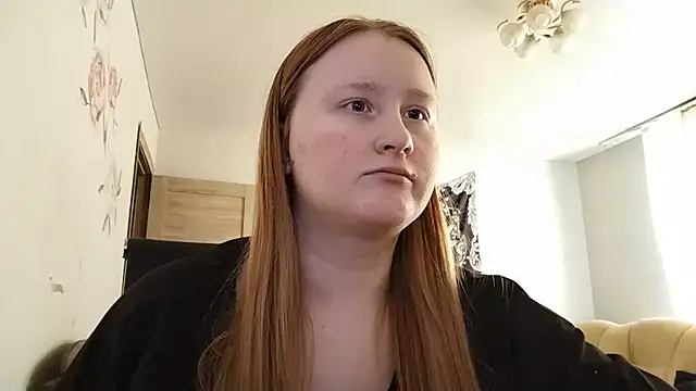 AnikaLipps online show from April 2026 12:09:02 PM