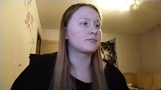 AnikaLipps online show from April 2026 07:42:01 PM